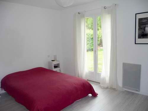 MAISON PLAIN PIED 175M², 5 CHAMBRES, 1375M² DE TERRAIN CESTAS REJOUIT